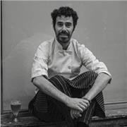 A personas que quieran aprender a cocinar. Clases híbridas tanto teóricas como prácticas desde mi cocina on-line o presencial desplazándome